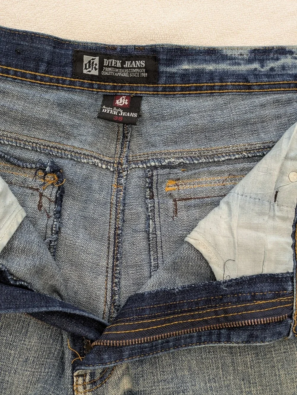 DTEK JEANS Men's Baggy Denim Jorts Size 38 Dark Blue Wash Distressed Gothi
